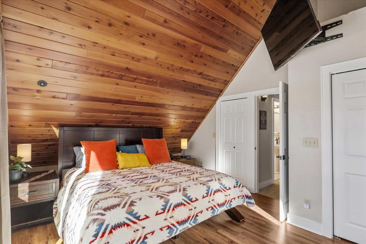 Modern Red Lodge Cabin - Walk To Broadway Ave Ngoại thất bức ảnh