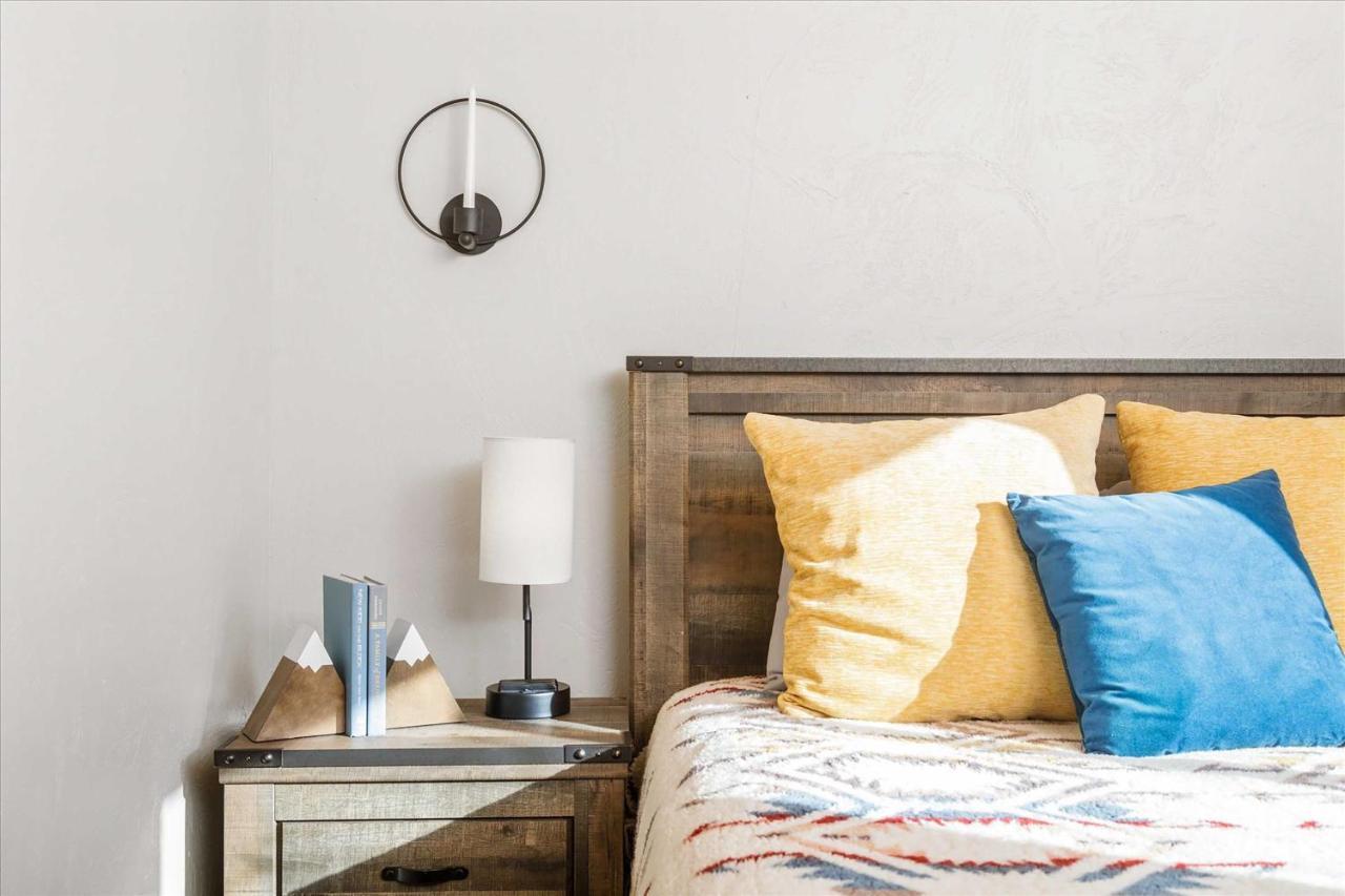 Modern Red Lodge Cabin - Walk To Broadway Ave Ngoại thất bức ảnh